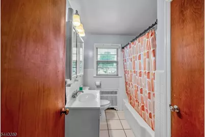 701 Denninger Rd, North Plainfield, NJ 07063 - Photo 10