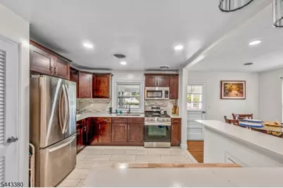 701 Denninger Rd, North Plainfield, NJ 07063 - Photo 8