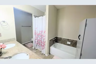 180 Whisper Way, Roxbury Township, NJ 07852 - Photo 6