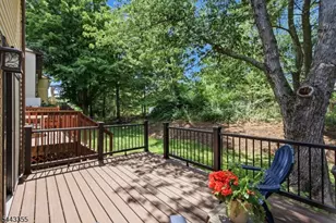 81 Canterberry Cir, Raritan Township, NJ 08822 - Photo 28