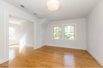 159 Forest St #2, Montclair, NJ 07042 - Photo 8