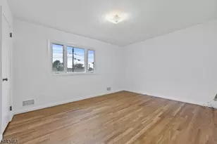 46 Daka Ct, Bloomfield, NJ 07003 - Photo 14