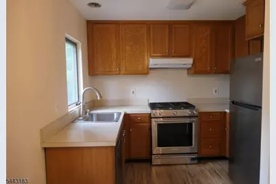 144 Davenport St, Somerville, NJ 08876 - Photo 4