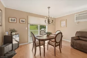 12 Mountain View St, Hamburg, NJ 07419 - Photo 10