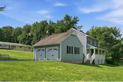 12 Mountain View St, Hamburg, NJ 07419 - Photo 4
