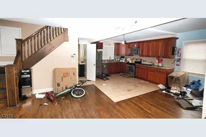 824 Chestnut St, Roselle, NJ 07203 - Photo 14