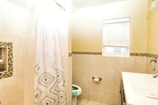 824 Chestnut St, Roselle, NJ 07203 - Photo 26