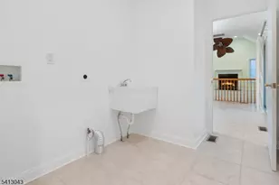 3 Manchur Ct, Raritan Township, NJ 08822 - Photo 28