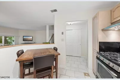 19 Maple Ln, Mount Arlington, NJ 07856 - Photo 12