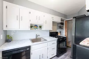 605 Linden Ave, Teaneck Township, NJ 07666 - Photo 4