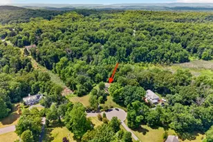 11 Whispering Woods Ln, Sparta Township, NJ 07871 - Photo 4