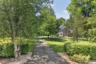 11 Whispering Woods Ln, Sparta Township, NJ 07871 - Photo 2