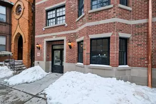 52 James St, Newark, NJ 07102 - Photo 24