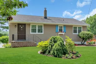 3 Duck Point Trail, Jefferson Township, NJ 07885 - Photo 4