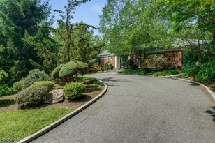 901 S Orange Ave, Millburn, NJ 07078 - Photo 22
