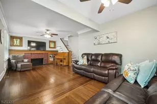 223 Keats Ave, Elizabeth, NJ 07208 - Photo 4