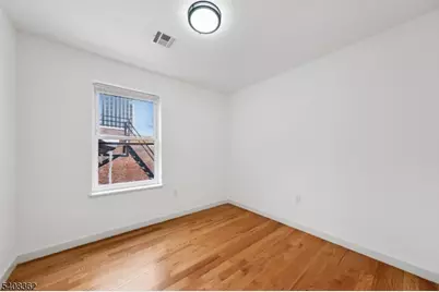 52 James St #3, Newark, NJ 07102 - Photo 8