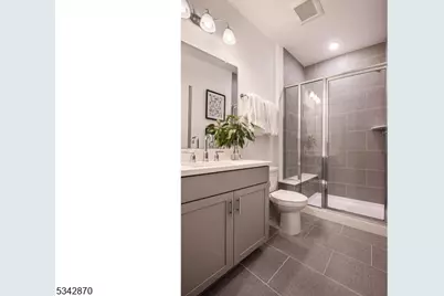 1 Gauer Ct #3, Denville, NJ 07834 - Photo 8