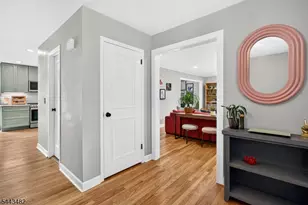 17 Forest Ln, Green Brook Township, NJ 08812 - Photo 4
