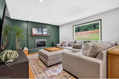 17 Forest Ln, Green Brook Township, NJ 08812 - Photo 12