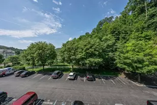 6303 Brookhaven Court, Riverdale, NJ 07457 - Photo 22