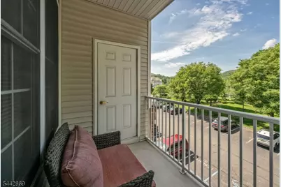 6303 Brookhaven Ct #303, Riverdale, NJ 07457 - Photo 16