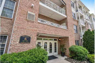 6303 Brookhaven Ct #303, Riverdale, NJ 07457 - Photo 2