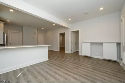 32 Woodland Ave Apt 1, Morris Township, NJ 07960 - Photo 6