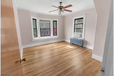 558 Argyle Ave #2, Orange, NJ 07050 - Photo 6