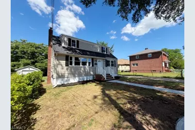 1642 Park St, Rahway, NJ 07065 - Photo 2