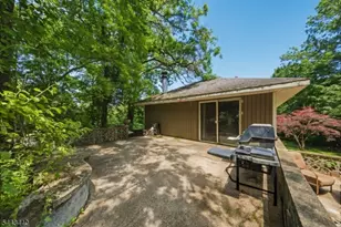 344 Union Ave, Bloomingdale, NJ 07403 - Photo 26