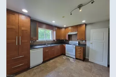 59 Troy Rd, Parsippany, NJ 07054 - Photo 6