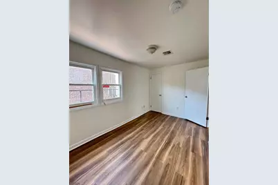 86 Pacific St, Newark, NJ 07105 - Photo 2
