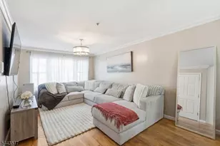 426 Marshall St, Elizabeth, NJ 07206 - Photo 4