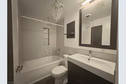 304 West Linden Ave., Linden, NJ 07036 - Photo 8