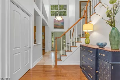 6 Barnstable Rd, Berkeley Heights Township, NJ 07922 - Photo 2