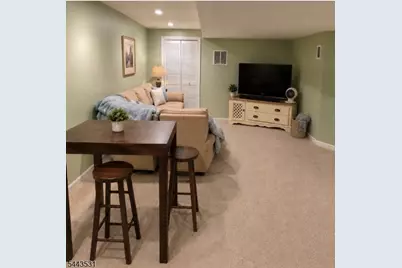 22 Village Square Dr, Union Township, NJ 08802 - Photo 20