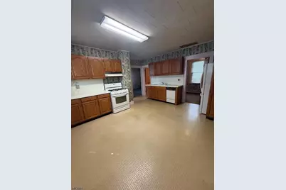 309 Roselle St, Linden, NJ 07036 - Photo 2