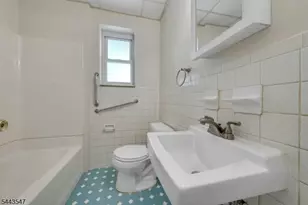 377 Park St, Hackensack, NJ 07601 - Photo 12