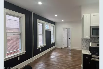 56 Smith, Newark, NJ 07106 - Photo 6