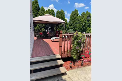739 Lake Ave, Lyndhurst Township, NJ 07071 - Photo 12