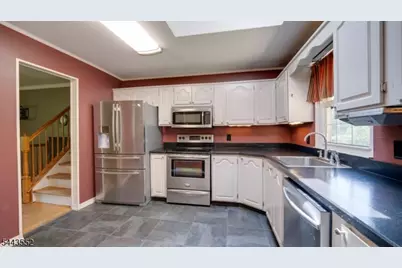 8 Deer Path, Holland Township, NJ 08848 - Photo 10