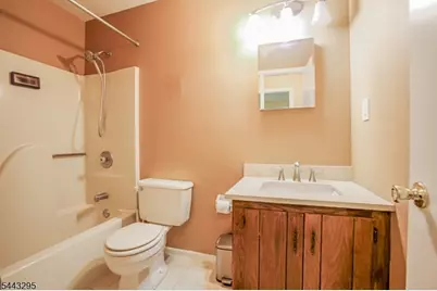 194 Driscoll Ct, Franklin Township, NJ 08873 - Photo 24