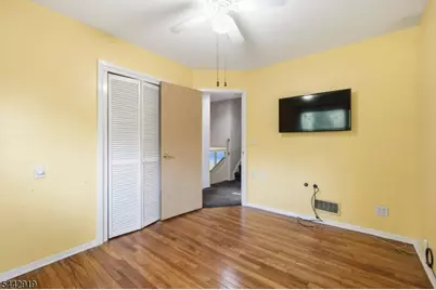 65 Leamoor Dr, Parsippany, NJ 07054 - Photo 18