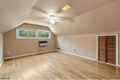 65 Leamoor Dr, Parsippany, NJ 07054 - Photo 20