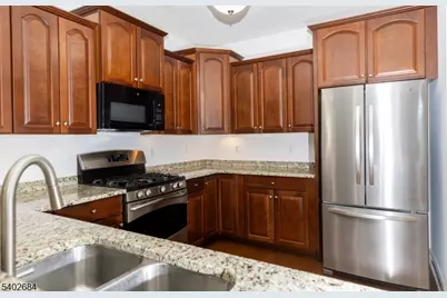 7113 Polk Dr #113, Rockaway Township, NJ 07885 - Photo 4