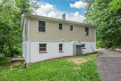 16 Florence St, Hopatcong, NJ 07874 - Photo 16