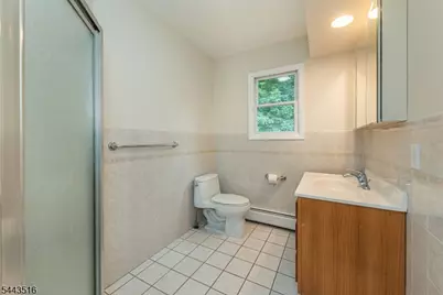 16 Florence St, Hopatcong, NJ 07874 - Photo 14