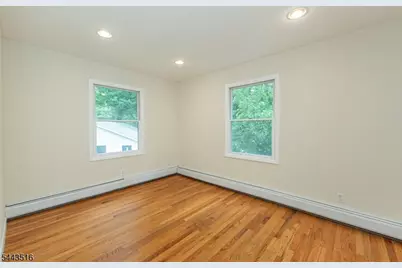 16 Florence St, Hopatcong, NJ 07874 - Photo 12