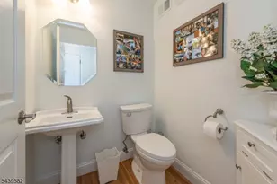 31 Cooper Ln, Long Hill Township, NJ 07946 - Photo 16